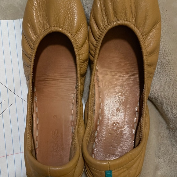 Tieks Camel Size 9 - Picture 6 of 7